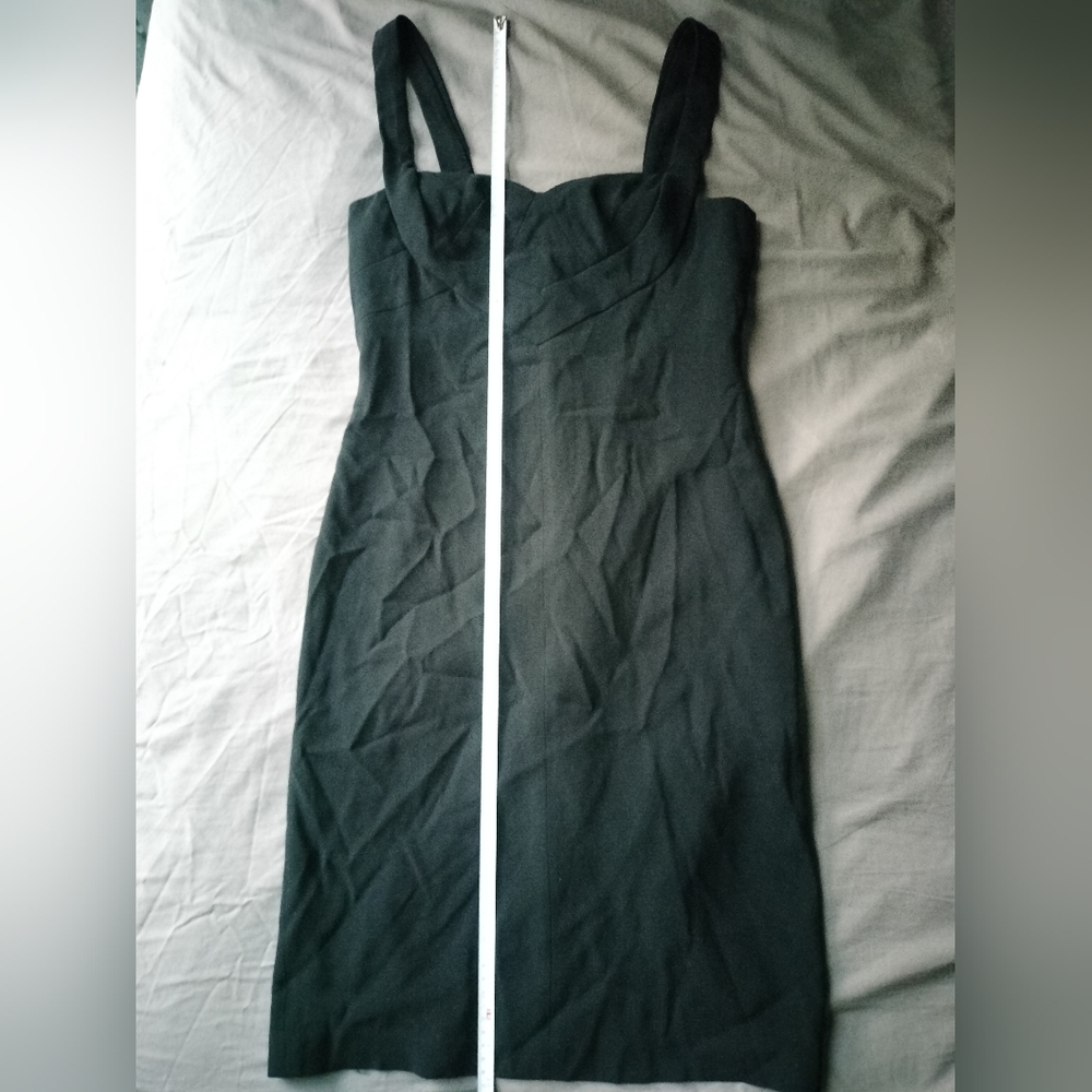 Elegant Black Sleeveless Dress